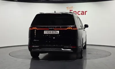 Kia Canival 2023, 51416 км, за 19218.25 USD