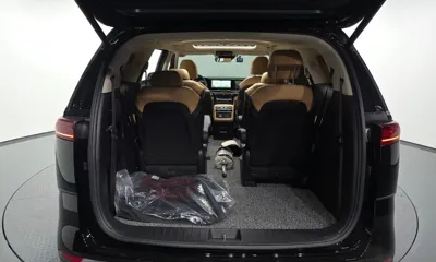 Kia Canival 2023, 51416 км, за 19218.25 USD - фото 20