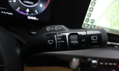 Kia Canival 2023, 51416 км, за 19218.25 USD - фото 26