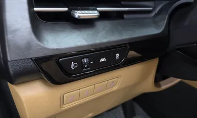 Kia Canival 2023, 51416 км, за 19218.25 USD - фото 27
