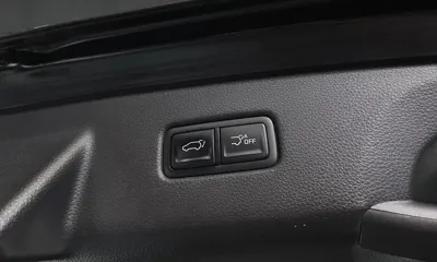 Kia Canival 2023, 51416 км, за 19218.25 USD - фото 32