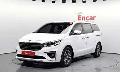 Kia Canival · 2020 год