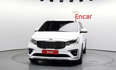 Kia Canival 2020, 83437 км, за 10733.81 USD