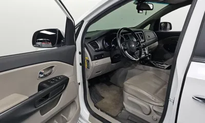 Kia Canival 2020, 83437 км, за 10733.81 USD - фото 10