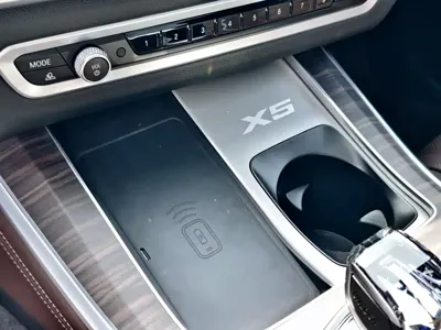 BMW X5 2023, 60000 км, за 53995.36 USD - фото 33