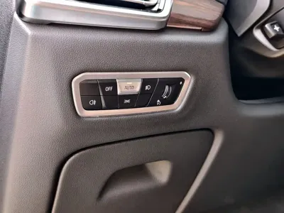 BMW X5 2023, 60000 км, за 53995.36 USD - фото 37