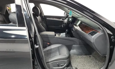 Hyundai Genesis 2016, 84020 км, за 9844.73 USD - фото 11