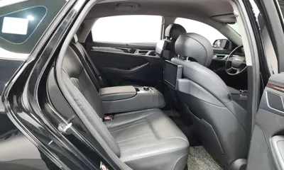 Hyundai Genesis 2016, 84020 км, за 9844.73 USD - фото 12
