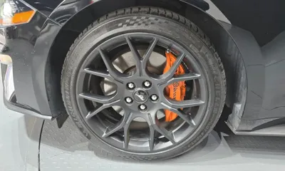 Ford Mustang 2019, 106680 км, за 14212.07 USD