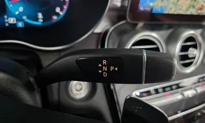 Mercedes-Benz C-Class 2021, 154036 км, за 15635.19 USD - фото 9