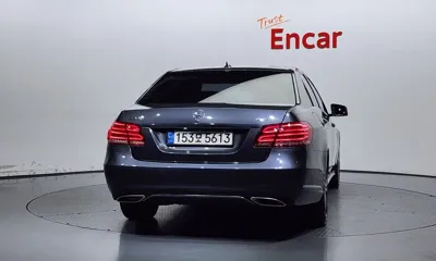 Mercedes-Benz E-Class 2015, 100429 км, за 8473.46 USD