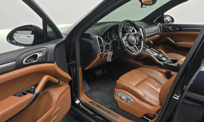Porsche Cayenne 2018, 125153 км, за 27684.17 USD - фото 11