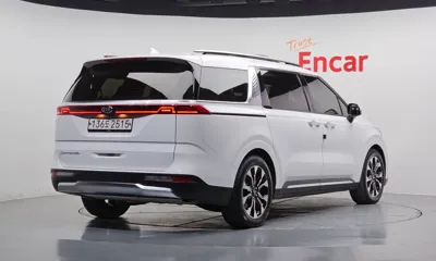 Kia Canival 2021, 74449 км, за 15895.95 USD