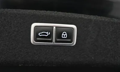 Genesis G80 2022, 16356 км, за 31516.35 USD - фото 20