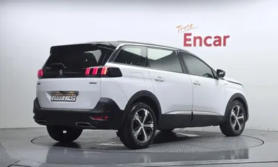 Peugeot 5008 2019, 36488 км, за 12360.15 USD