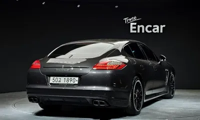Porsche Panamera 2013, 151769 км, за 19640.03 USD