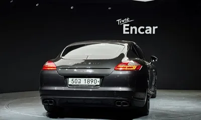Porsche Panamera 2013, 151769 км, за 19640.03 USD