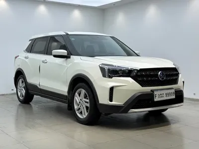 Venucia T60 2022, 36000 км, за 5692.99 USD