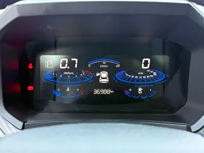 Venucia T60 2022, 36000 км, за 5692.99 USD