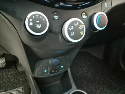 ChevroletGMDaewoo Spark 2014, 109684 км, за 1644.3 USD - фото 15