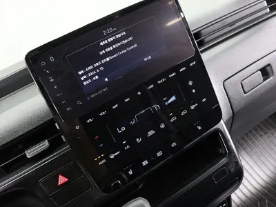 Hyundai Staria 2024, 79744 км, за 17120.58 USD - фото 8