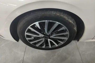 Lincoln Continental 2018, 109200 км, за 15529 USD - фото 10