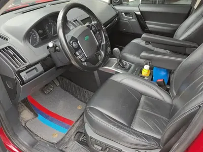 Land Rover Freelander 2 2014, 122800 км, за 6625.41 USD - фото 9