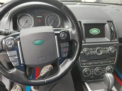 Land Rover Freelander 2 2014, 122800 км, за 6625.41 USD - фото 12