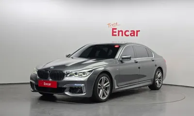 BMW 7-Series · 2017 год
