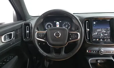 Volvo XC40 2021, 106933 км, за 17220.3 USD - фото 12