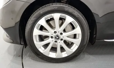 Mercedes-Benz E-Class 2020, 84401 км, за 22794.84 USD