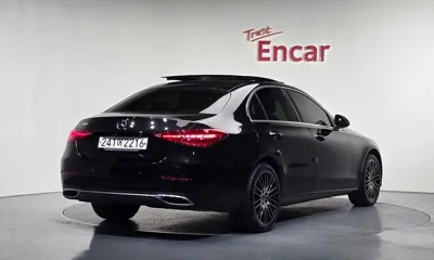 Mercedes-Benz C-Class 2023, 52807 км, за 23224.06 USD