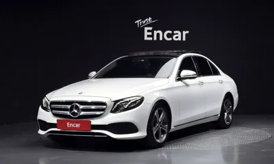 Mercedes-Benz E-Class · 2017 год
