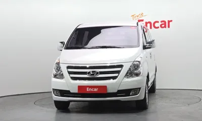 Hyundai Starex 2017, 183932 км, за 5089.9 USD