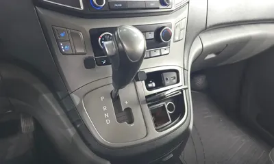 Hyundai Starex 2017, 183932 км, за 5089.9 USD - фото 9