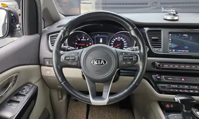Kia Canival 2017, 117650 км, за 7488.44 USD - фото 12