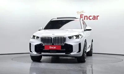 BMW X5 2025, 5003 км, за 85204.15 USD
