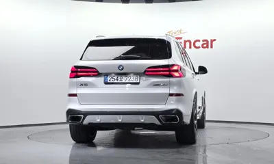 BMW X5 2025, 5003 км, за 85204.15 USD