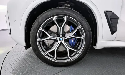 BMW X5 2025, 5003 км, за 85204.15 USD