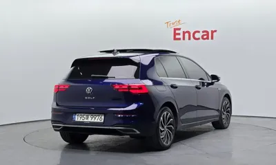 Volkswagen Golf 2022, 80694 км, за 16458.51 USD