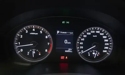 Hyundai Grandeur 2018, 88850 км, за 8403.91 USD - фото 8