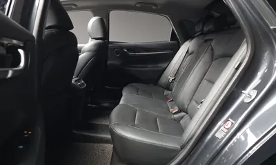 Hyundai Grandeur 2018, 88850 км, за 8403.91 USD - фото 26