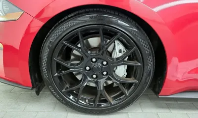 Ford Mustang 2018, 111964 км, за 13001.36 USD