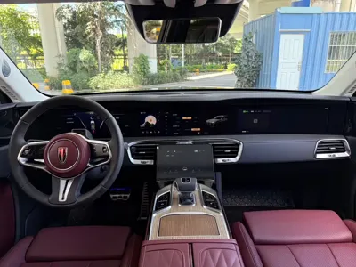 Hongqi Hongqi E-HS9 2023, 10000 км, за 34920.91 USD
