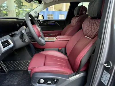 Hongqi Hongqi E-HS9 2023, 10000 км, за 34920.91 USD - фото 7