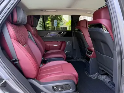 Hongqi Hongqi E-HS9 2023, 10000 км, за 34920.91 USD - фото 8