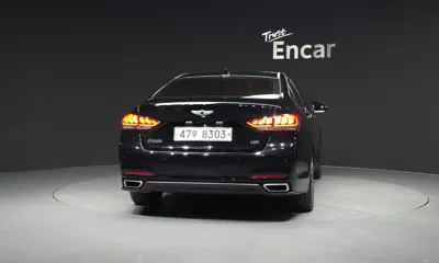 Hyundai Genesis 2015, 147096 км, за 5609.51 USD