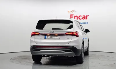 Hyundai Santafe 2022, 17422 км, за 16865.27 USD