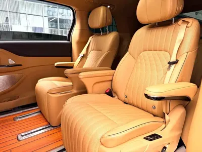 Voyah Dreamer 2023, 80000 км, за 22517.52 USD