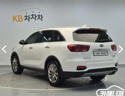 Kia Sorento 2018, 175383 км, за 9254.37 USD